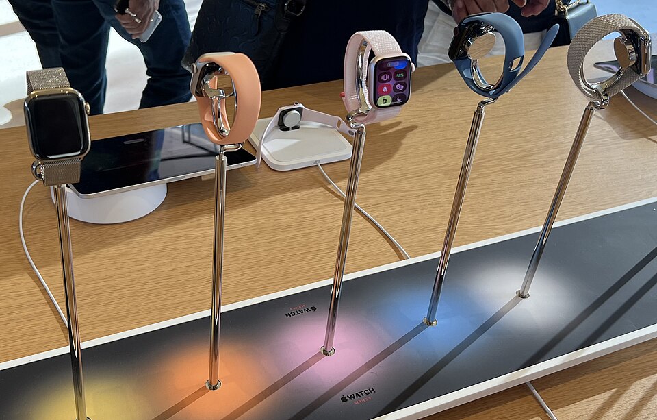 Apple Watch Series 10 (GPS, 42mm)