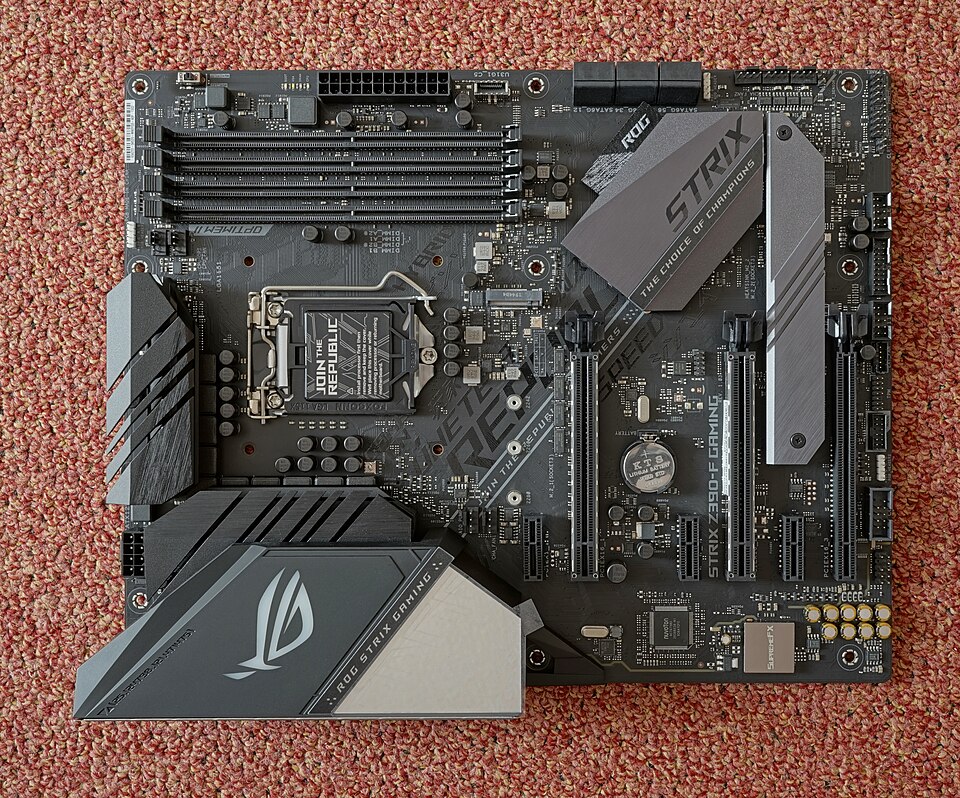 ASUS ROG Strix B650E-F Gaming WiFi