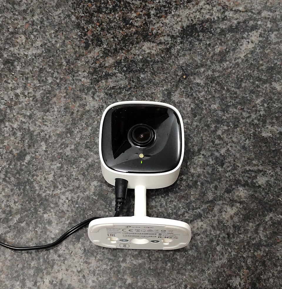 TP-Link Tapo C100 Home Security Wi-Fi Camera